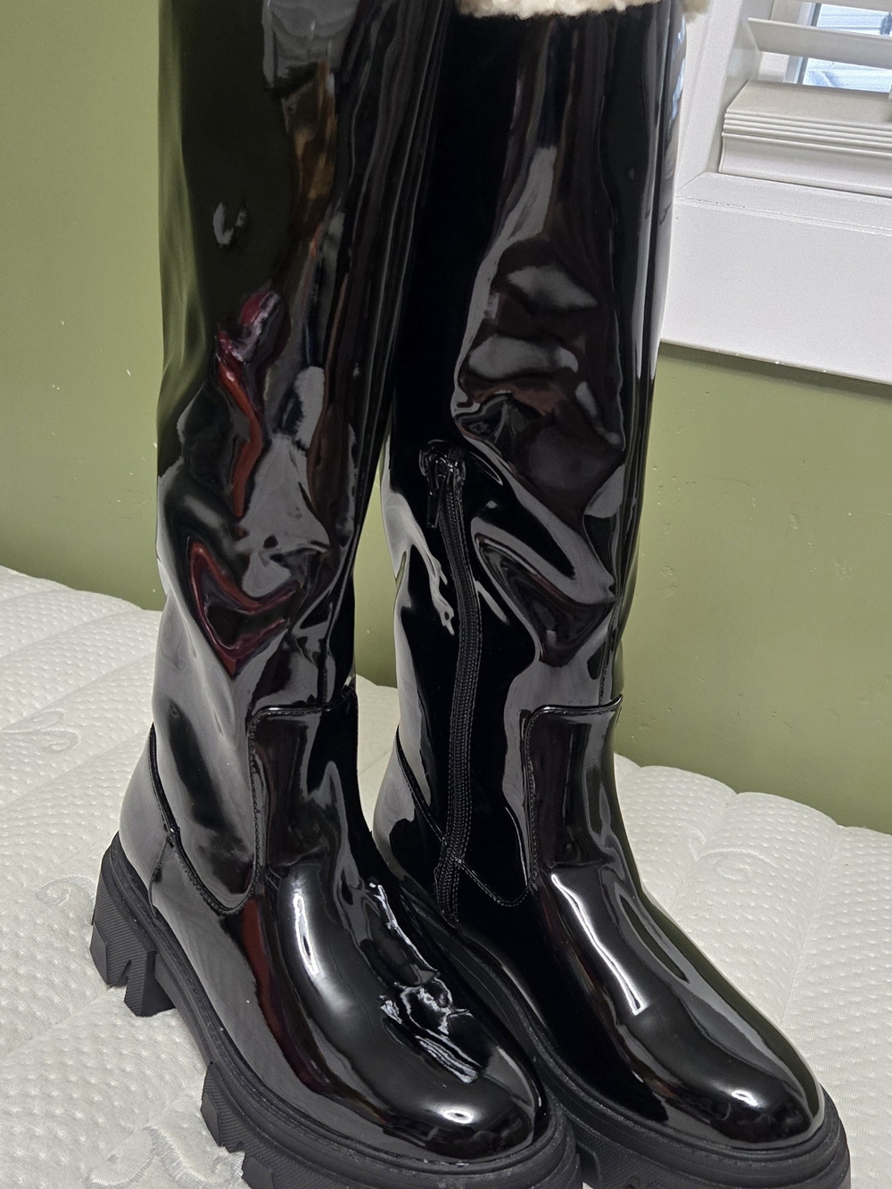 Black Patent Knee-High Chunky Sole Boots - Size 8 Public Desire